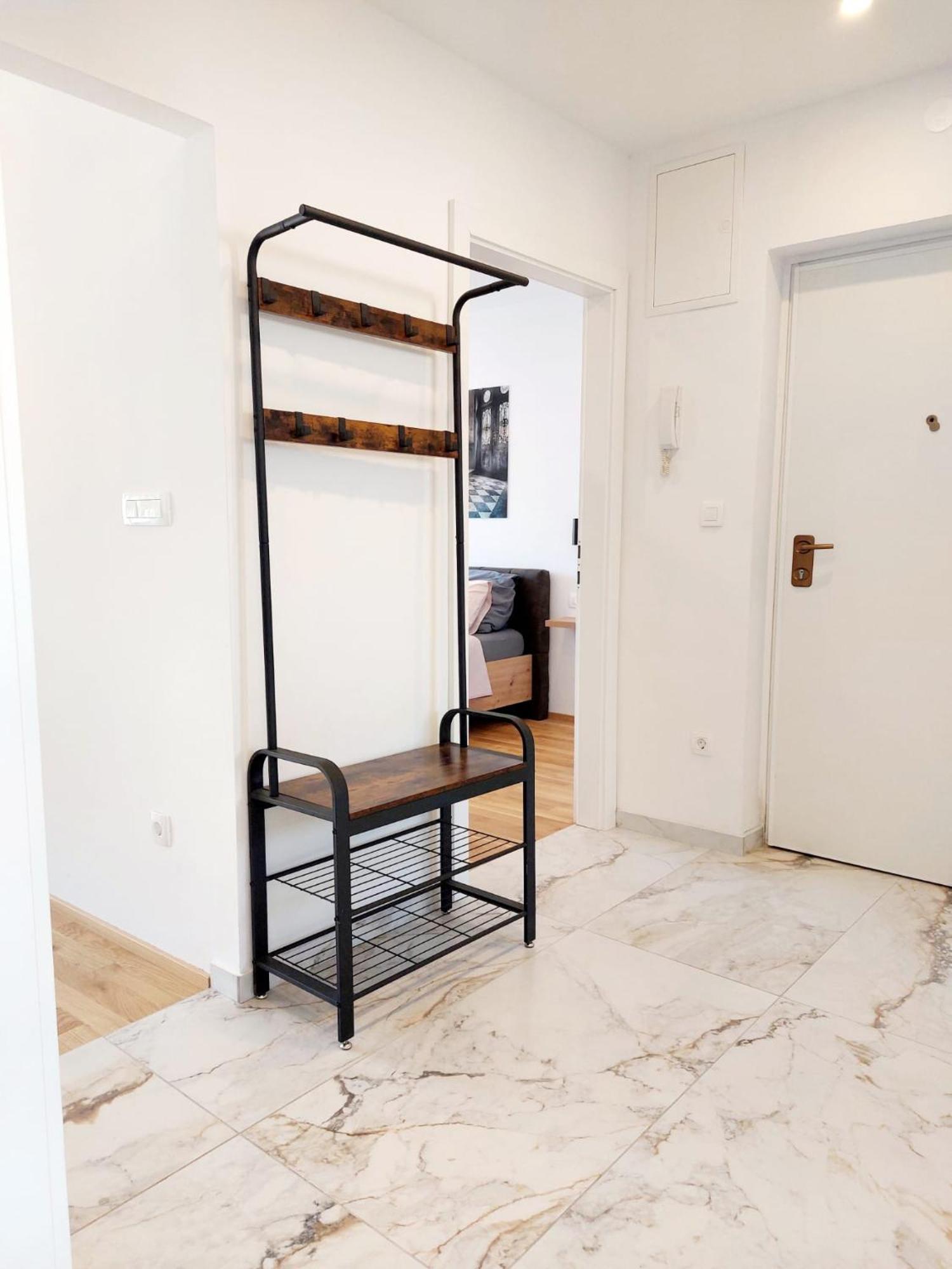 Comfort 2 Bedroom Apartment 10Min Walk From Center And Beach Split Exteriér fotografie