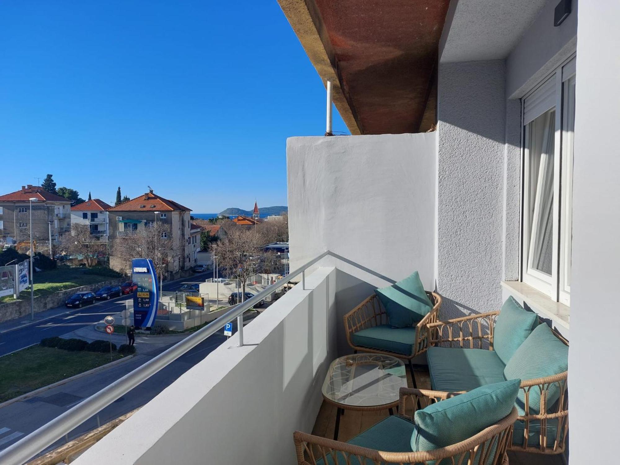 Comfort 2 Bedroom Apartment 10Min Walk From Center And Beach Split Exteriér fotografie